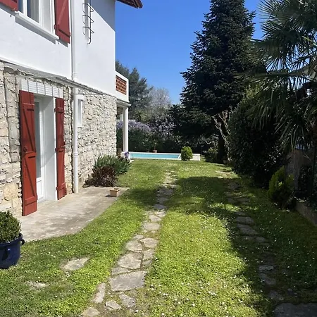 Vallons - Aritxague - Maison - Piscine Дом отдыха Бейонн